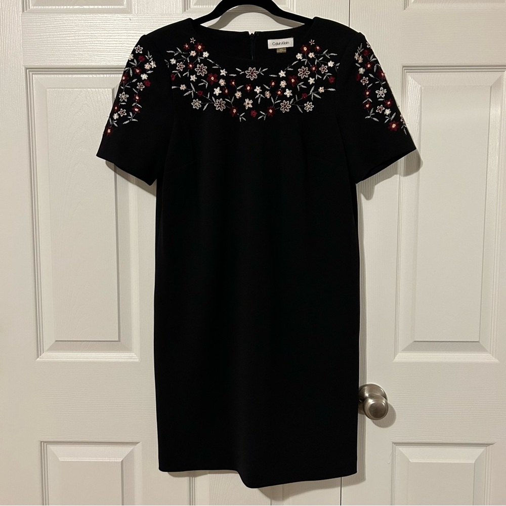 Calvin Klein Short Sleeve Embroidered Shift Dress